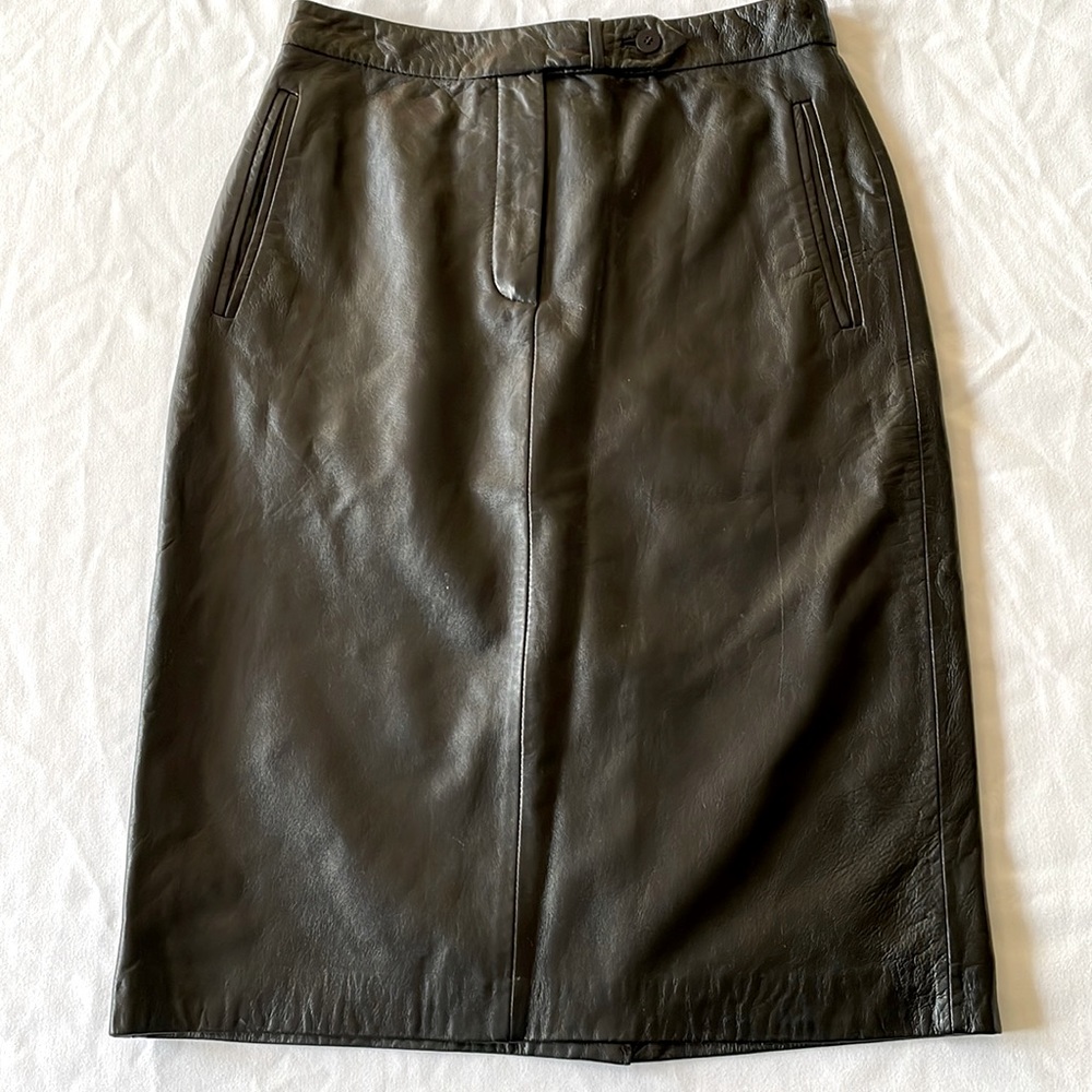 Womens leather skirt